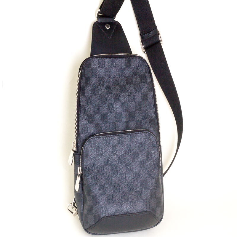 Louis Vuitton  - Avenue - Sling