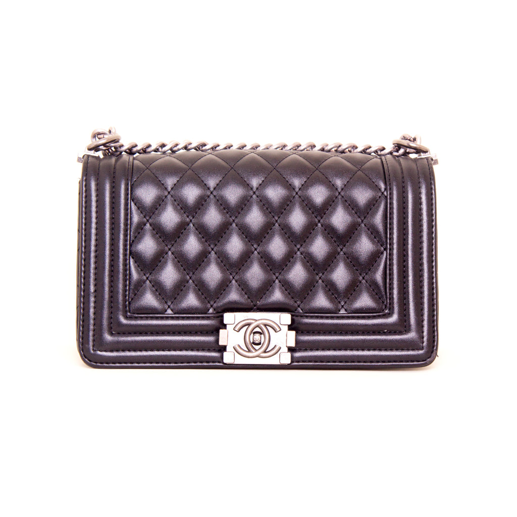 Chanel - Black - Clutch