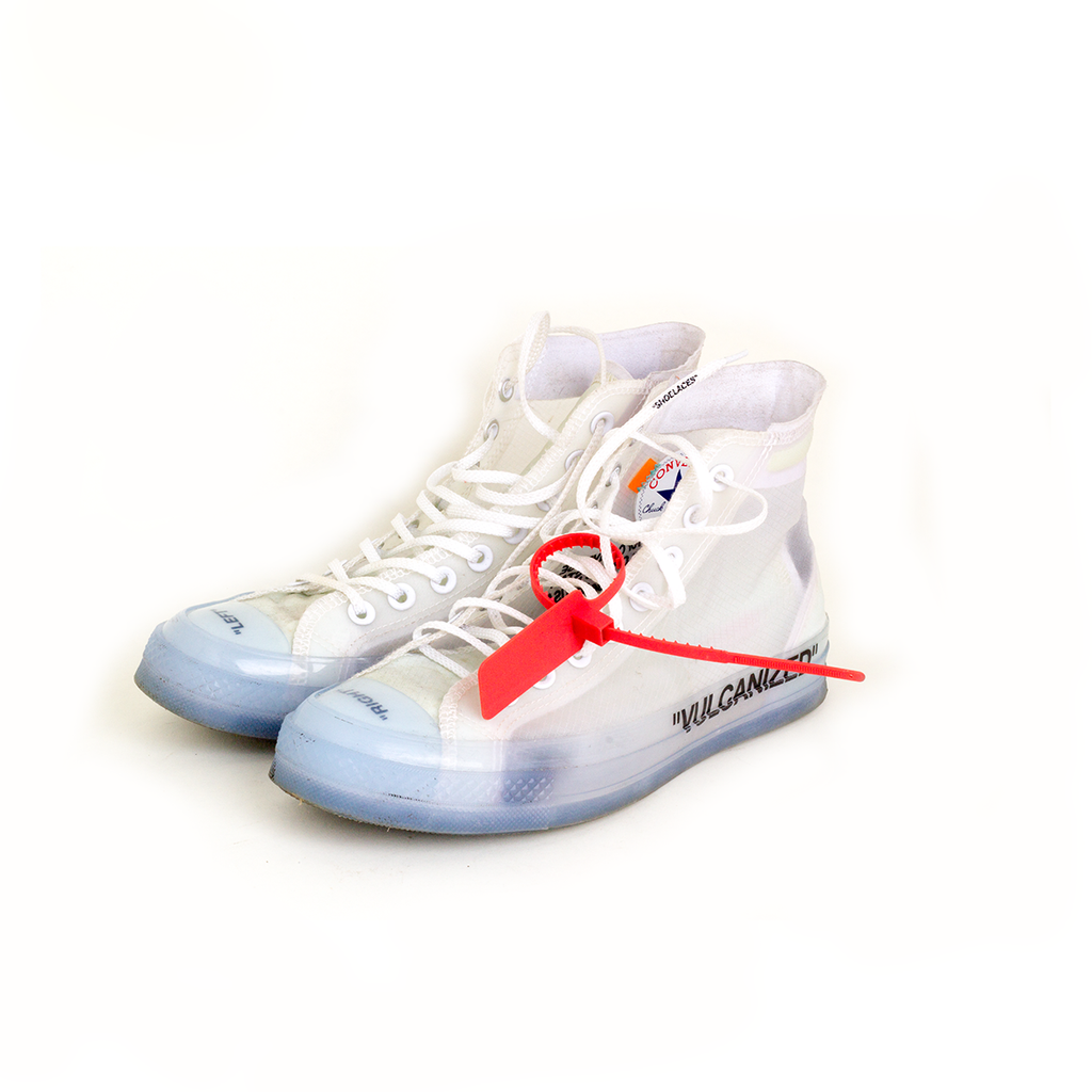 Converse - Off White - Chuck Taylors