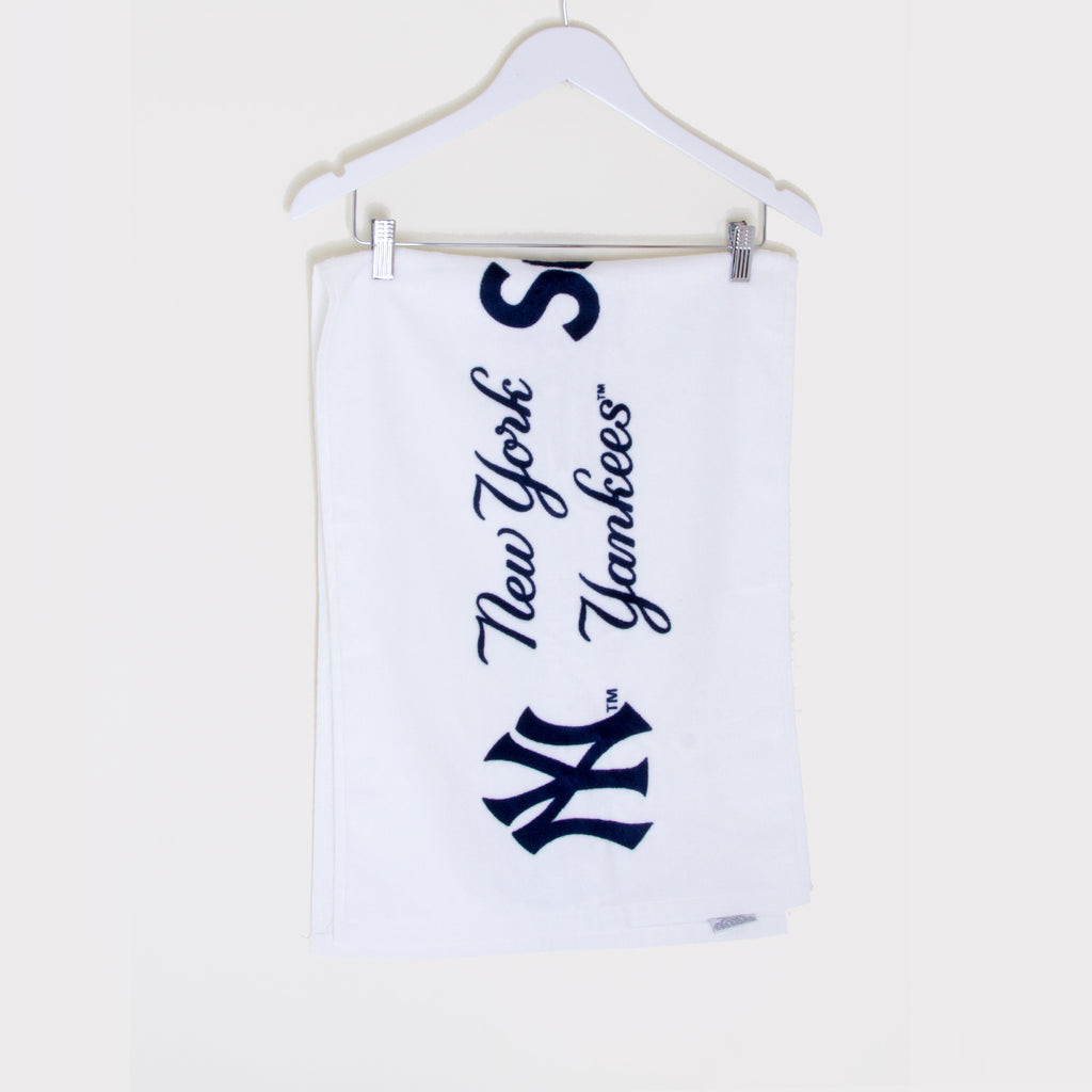 Supreme - Towel - Yankees